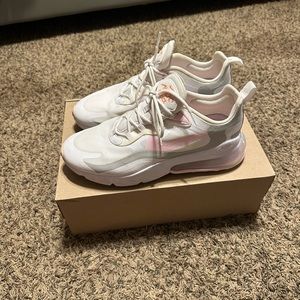 Nike Air Max 270 React